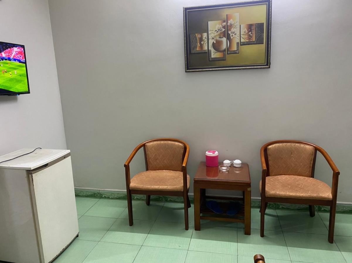 Khach San Thanh Hong Ho Chi Minh City Exterior photo
